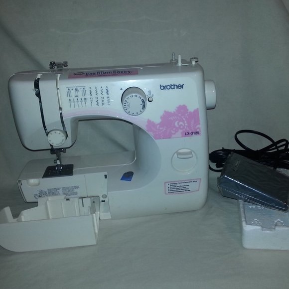 BROTHER Sewing Machine LX-3125 Portable 14 Stitch - Picture 4 of 10
